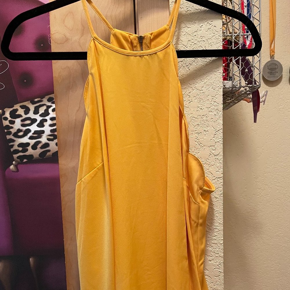 Stitch fix yellow tank